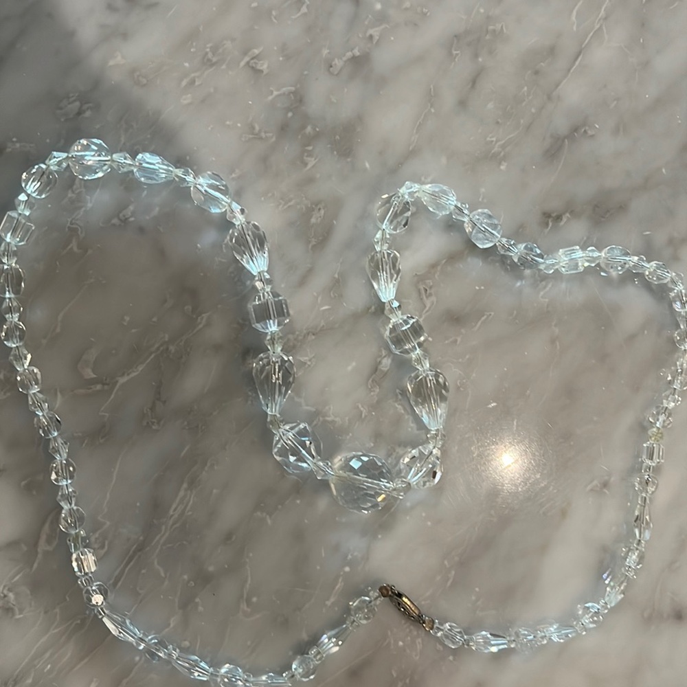 Women’s crystal necklace